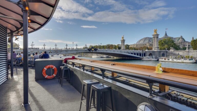 Terrasse du Flow à Paris pour un séminaire avec vue sur la Seine